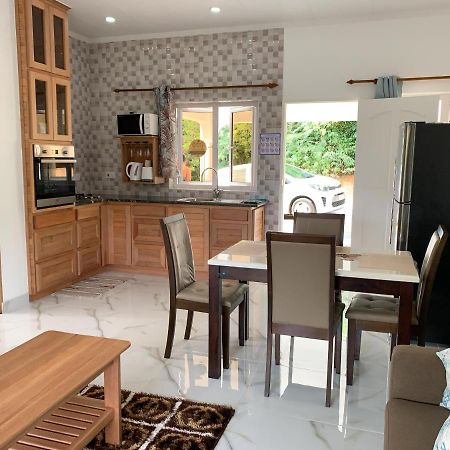 Cam Getaway Villa Anse la blague Bagian luar foto